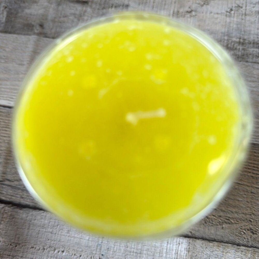 Jodhpur Fresh Linen Scented 6 In Pillar Candle Yellow Wax 55 Hour Burn Time NEW - Picture 4 of 9